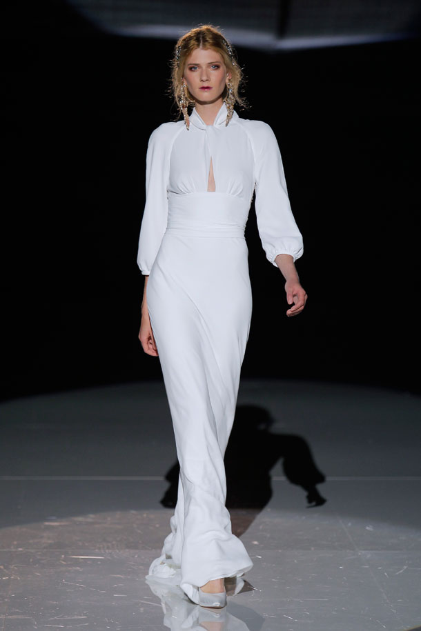 ilovebrides.pt Jesus Peiro 2018 Barcelona Bridal Fashion Week 2017